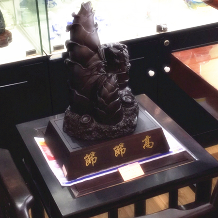 QT3968_a檀木精雕“春笋-节节高”摆件 2500.jpg